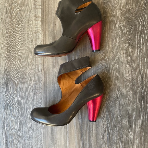 Chie Mihara Sacude Sz.9.5 - Picture 7 of 14